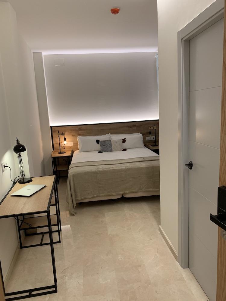Sweet Sevilla Suites Екстериор снимка